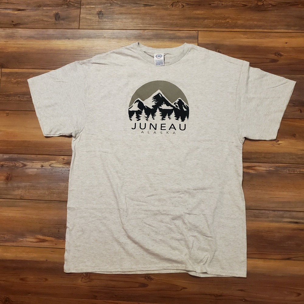 Vintage Delta Pro Weight Juneau Alaska Mountain Graphic T-Shirt Gray XL Nature